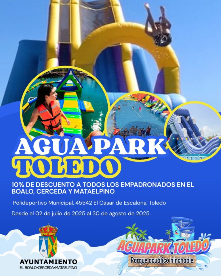 Póster promocional de AguaPark Toledo, anunciando un 10% de descuento para empadronados de El Boalo, Cerceda y Mataelpino, con imágenes de toboganes hinchables y el logo del Ayuntamiento.