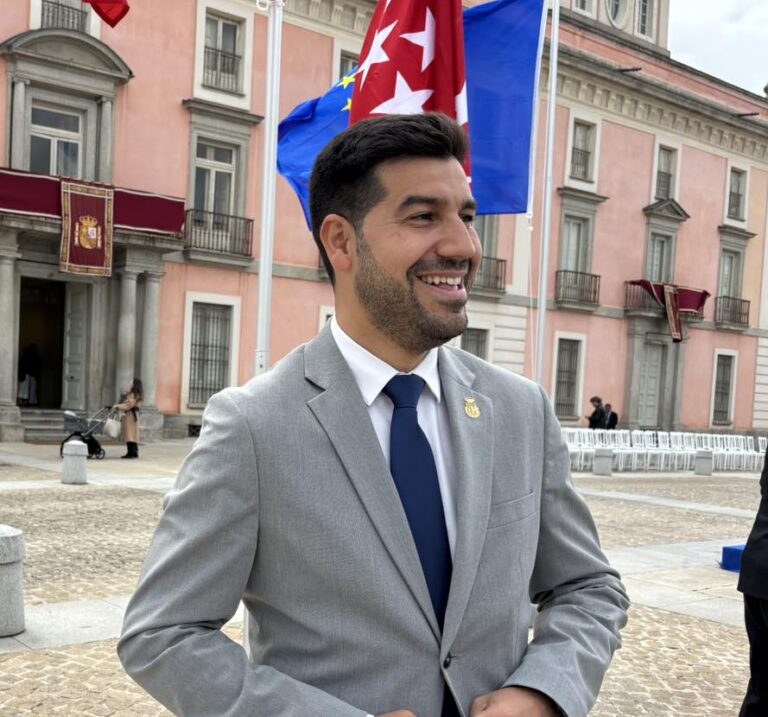 El Alcalde Sergio Sánchez Yunquera en el Día de Europa